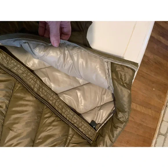 VERO MODA Quilted Puffer Vest Olive Green Zip Front Stand Collar Size M - Picture 2 of 8